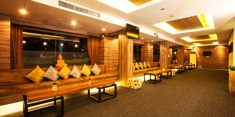Q Hotel Bangkok Kültér fotó